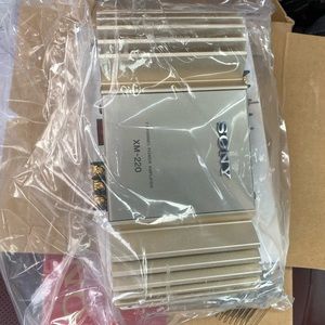 Sony XM-220 Stereo Amplifier